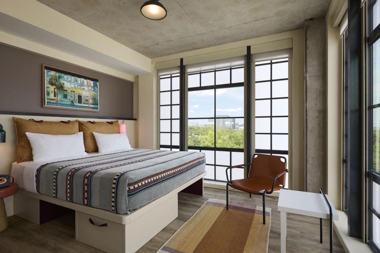 Moxy Charleston Downtown 호텔 외부 사진
